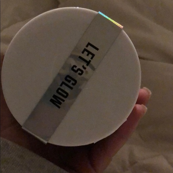 PINK unicorn glow scrub 🦄 - Picture 3 of 4